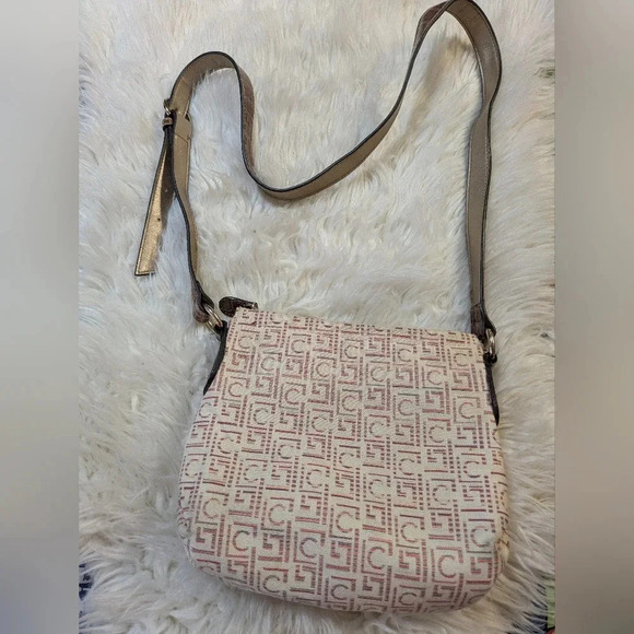 Liz Claiborne shoulder bag. Brown,Tan and hints of blue - Picture 2 of 10